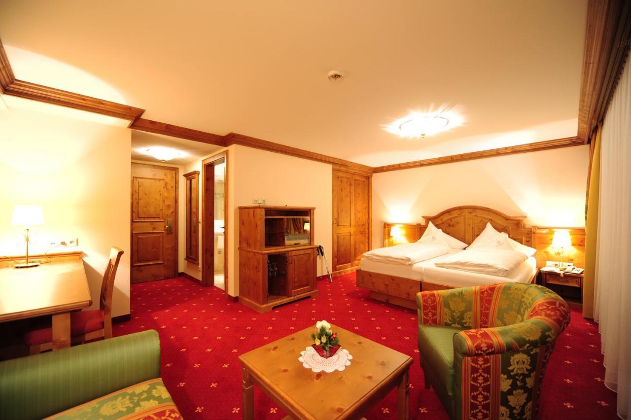 Hotel Max سيرفاوس المظهر الخارجي الصورة