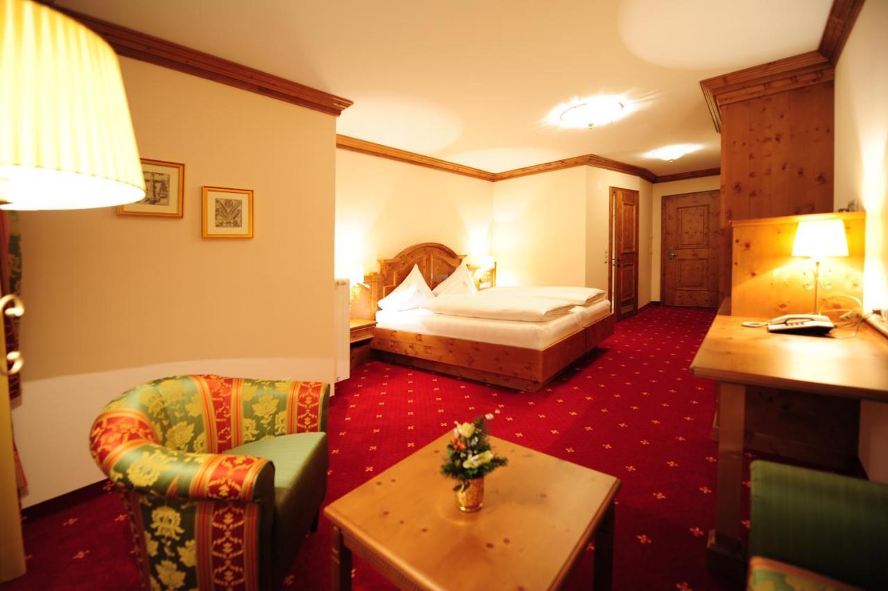 Hotel Max سيرفاوس المظهر الخارجي الصورة