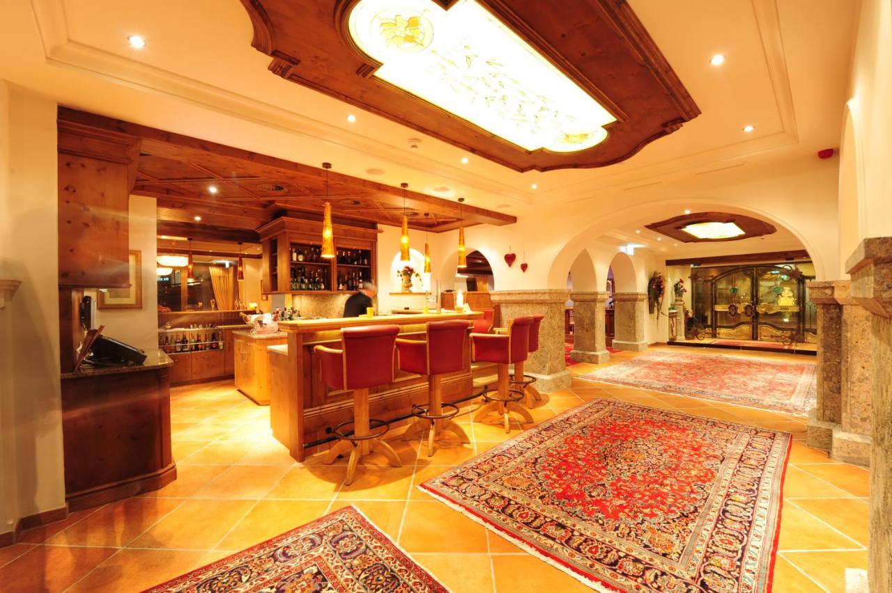 Hotel Max سيرفاوس المظهر الخارجي الصورة