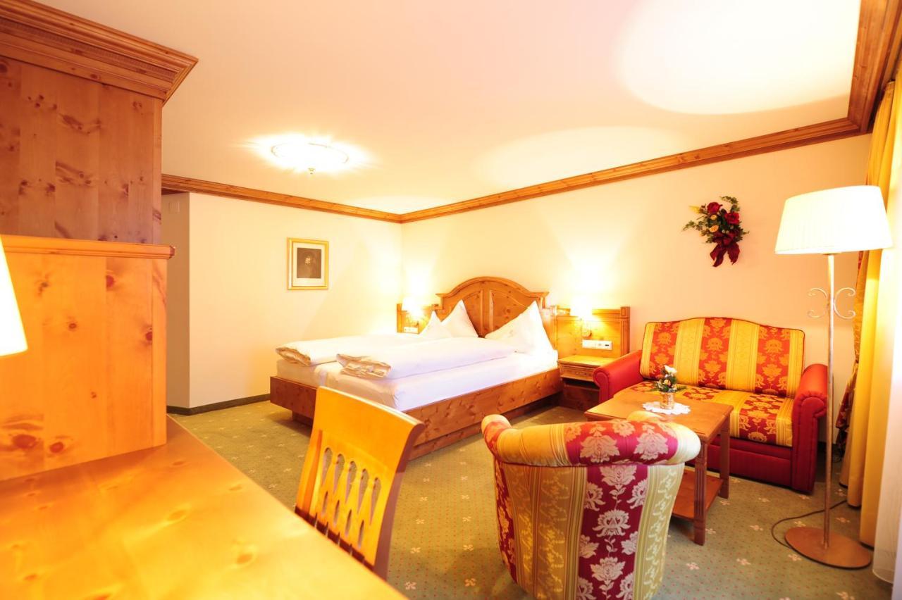 Hotel Max سيرفاوس المظهر الخارجي الصورة