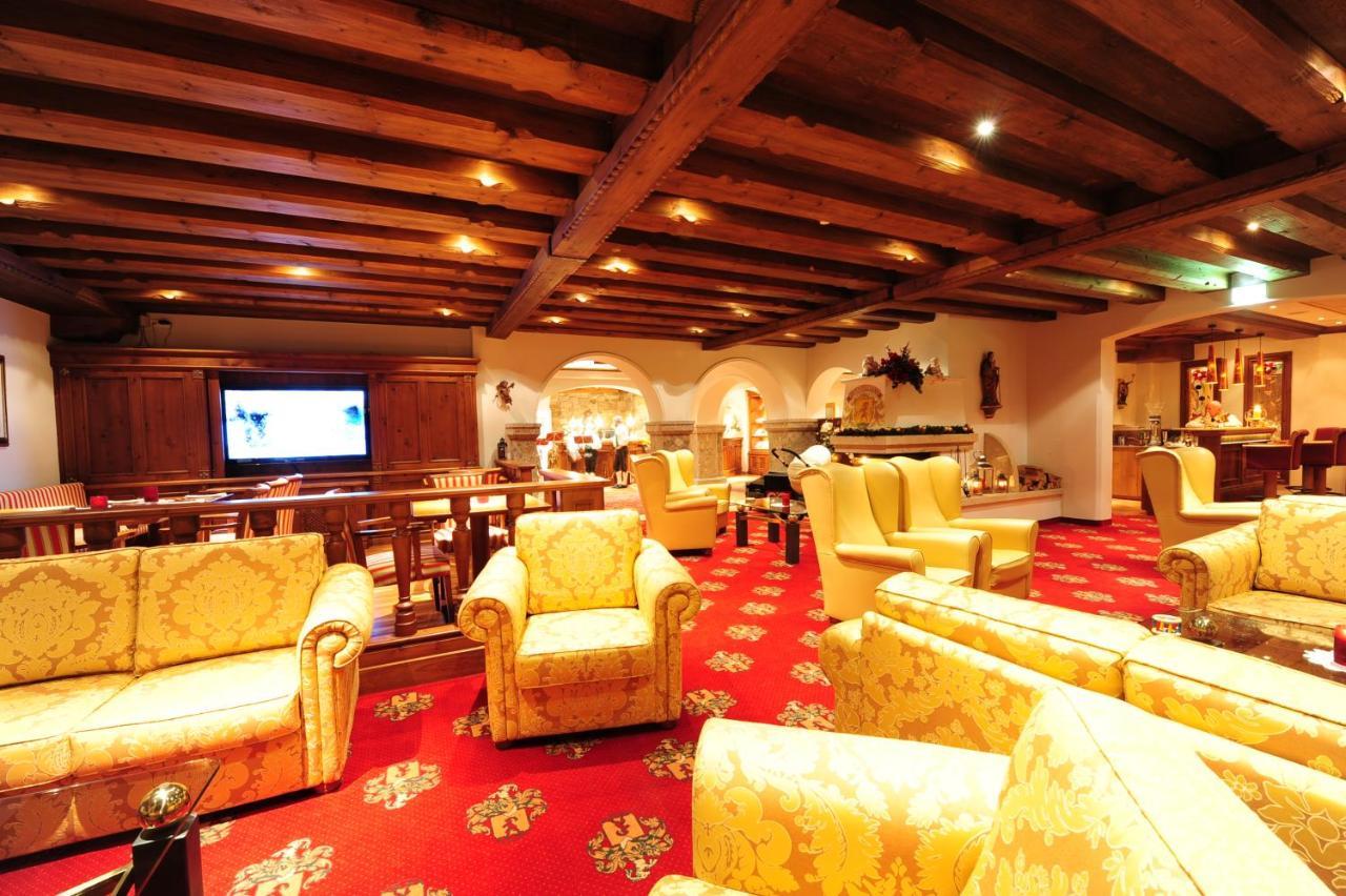 Hotel Max سيرفاوس المظهر الخارجي الصورة