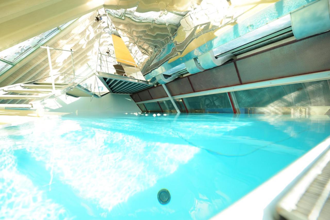 Hotel Max سيرفاوس المظهر الخارجي الصورة