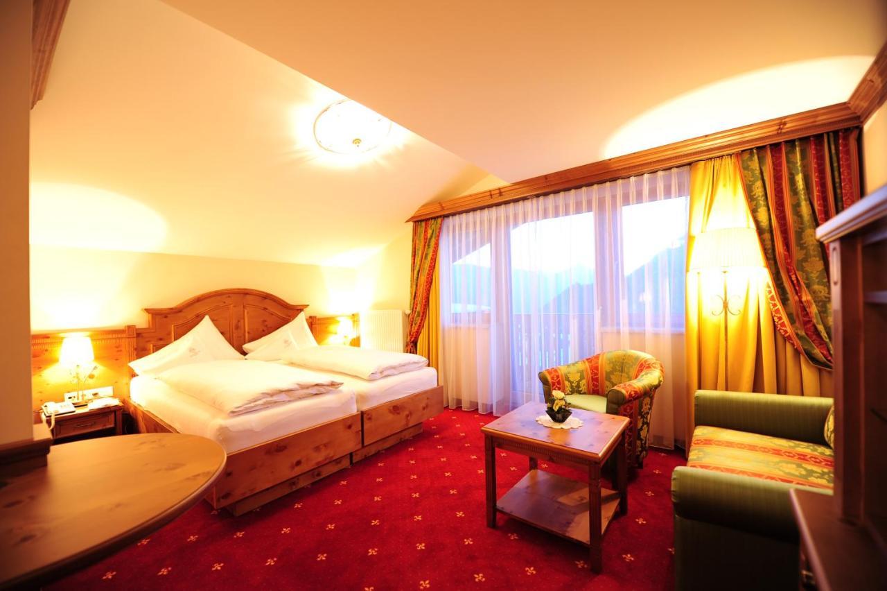 Hotel Max سيرفاوس المظهر الخارجي الصورة