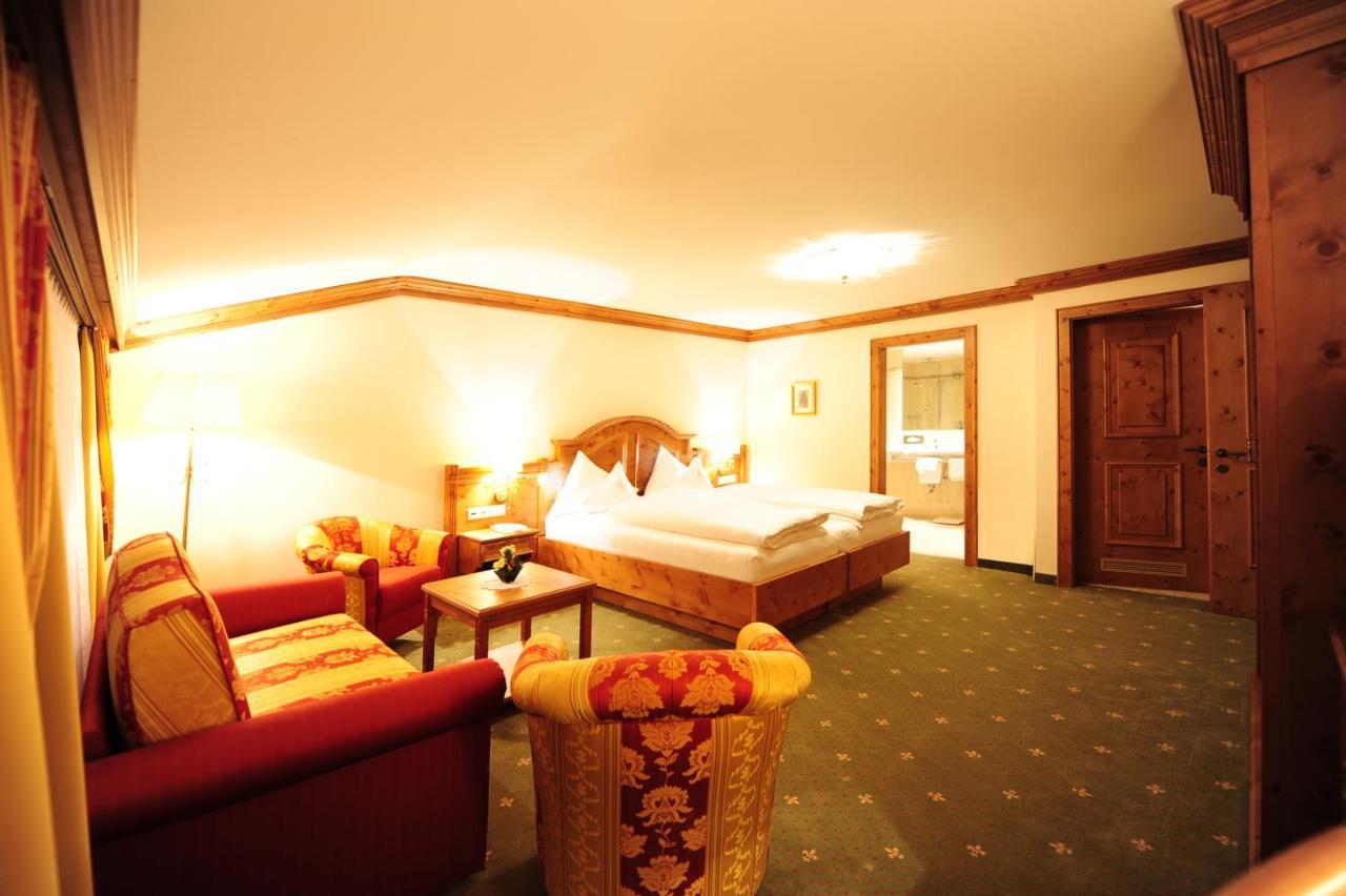 Hotel Max سيرفاوس المظهر الخارجي الصورة