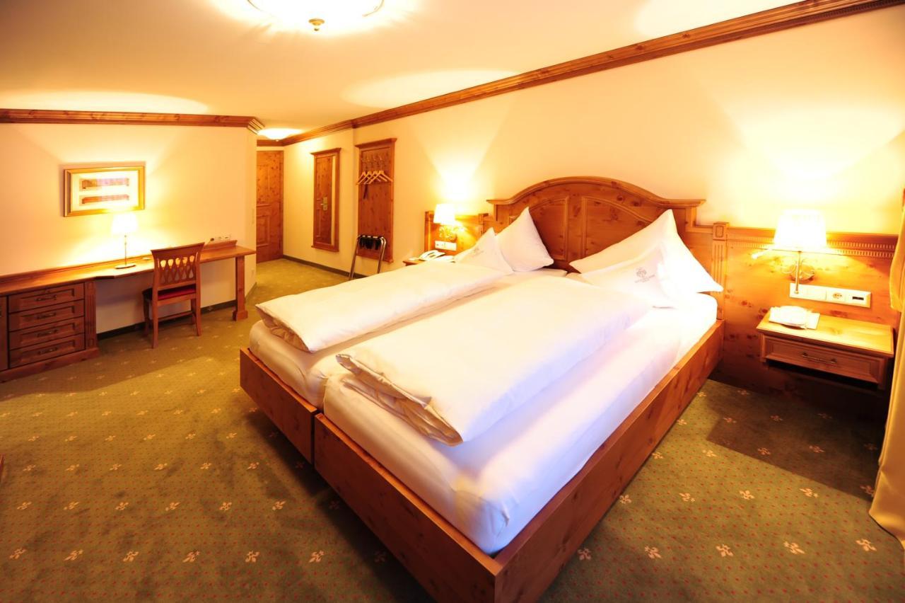 Hotel Max سيرفاوس المظهر الخارجي الصورة